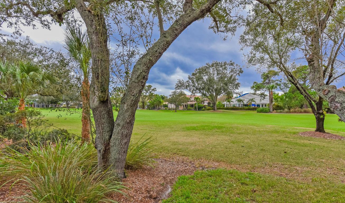 WILLOUGHBY - Residential