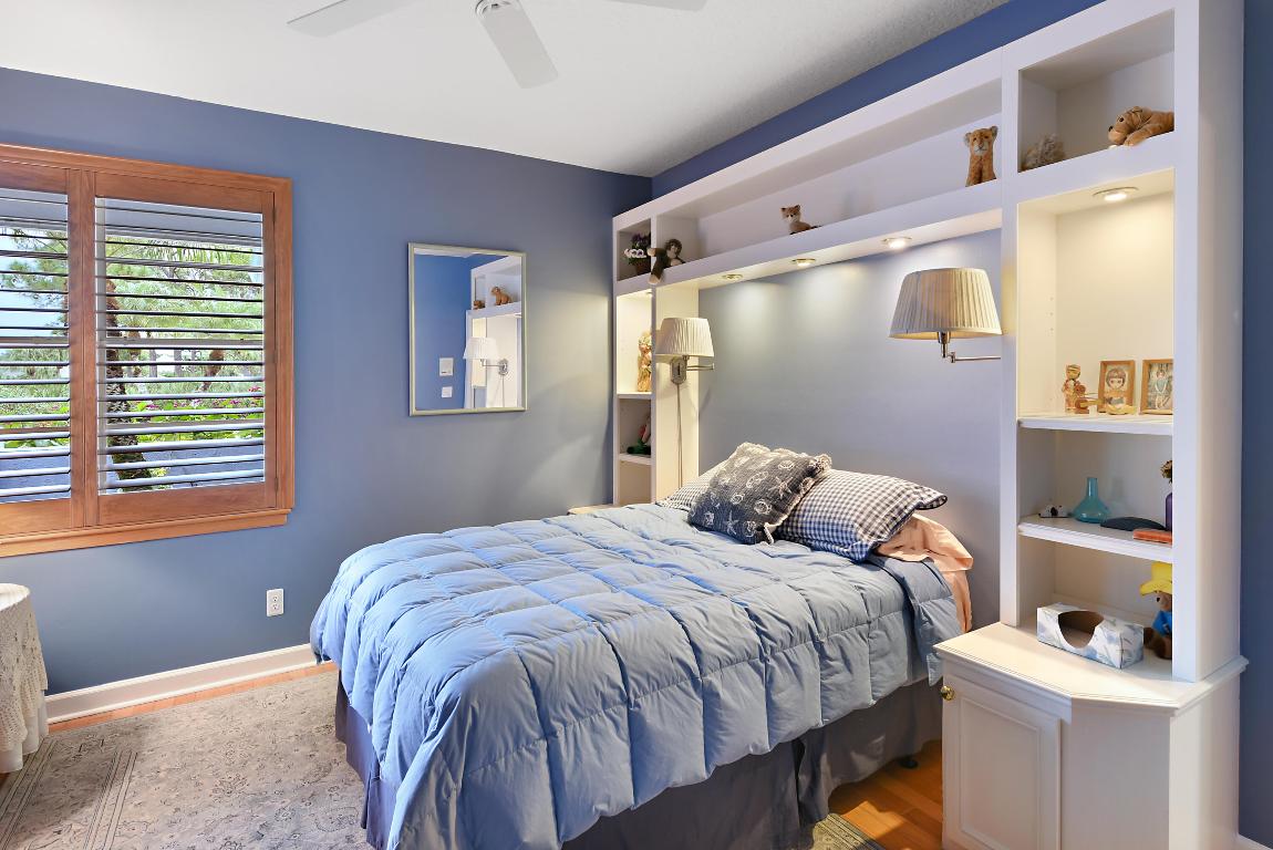 WILLOUGHBY - Residential