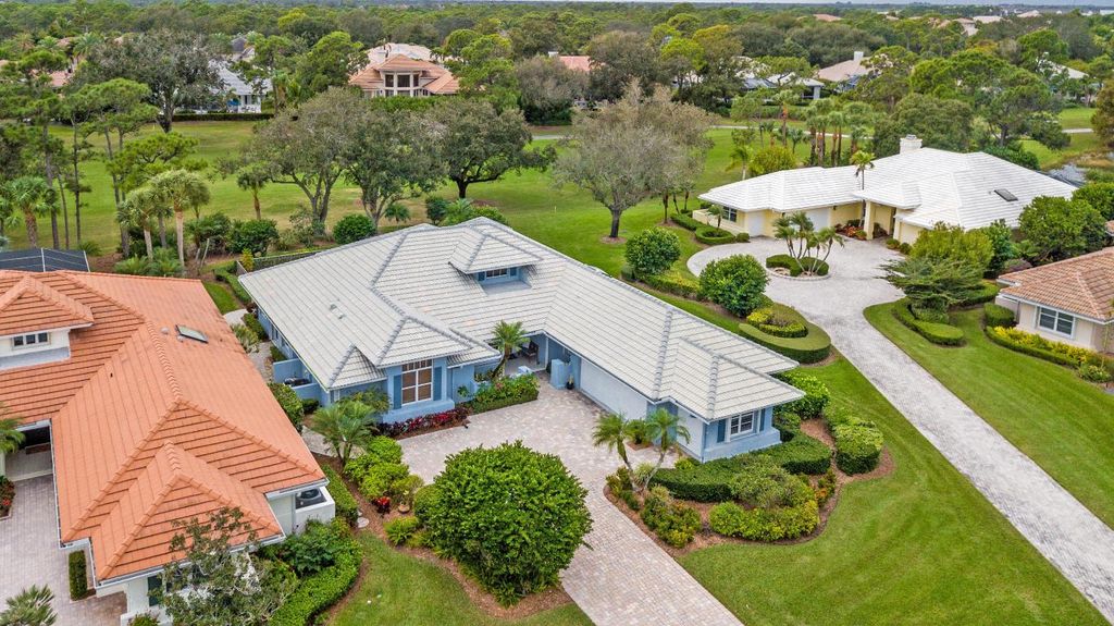 Photo of 1226 SE Brewster Place, Stuart, FL 34997 (MLS # R11153524)