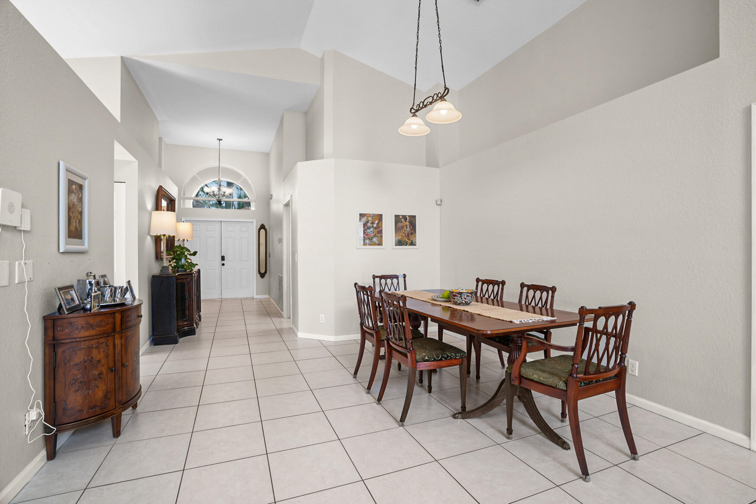 LYONS WEST - Residential