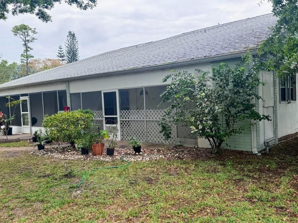 Photo of 2155 SE Edler Drive, Stuart, FL 34994 (MLS # R10968098)