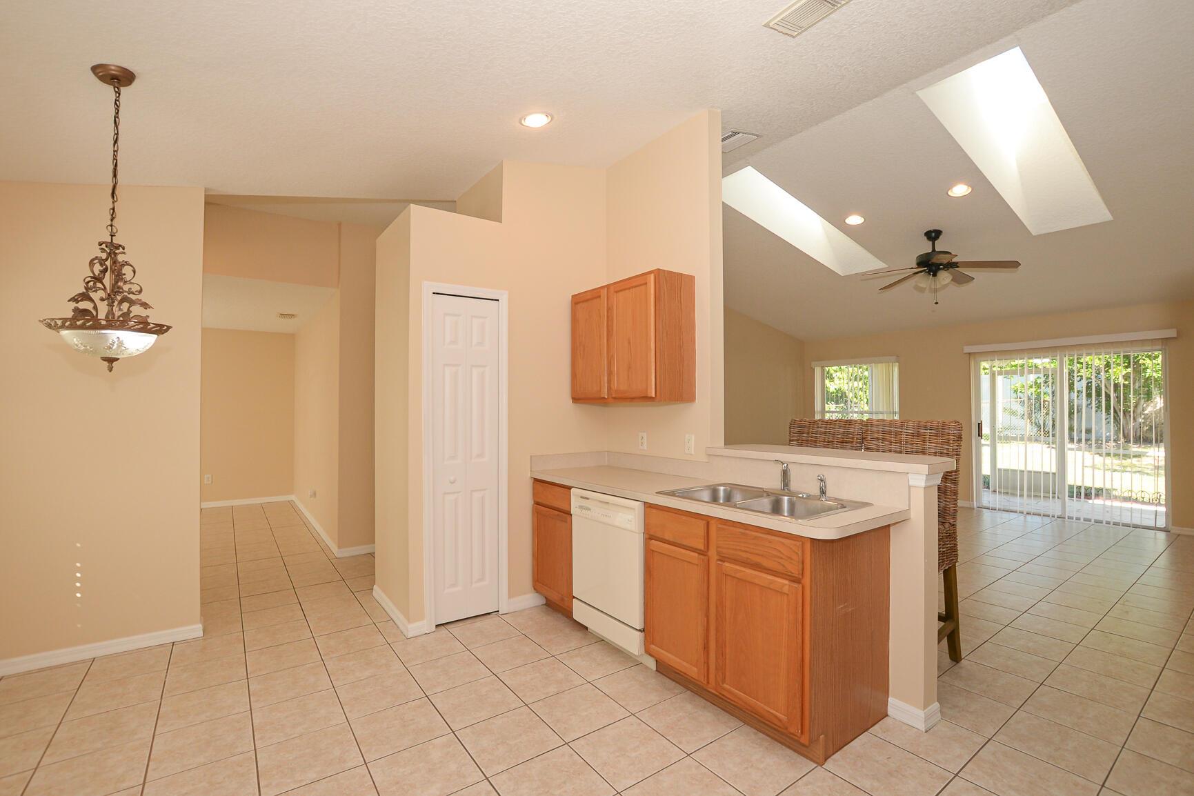 SOUTH PORT ST LUCIE UNIT - Residential