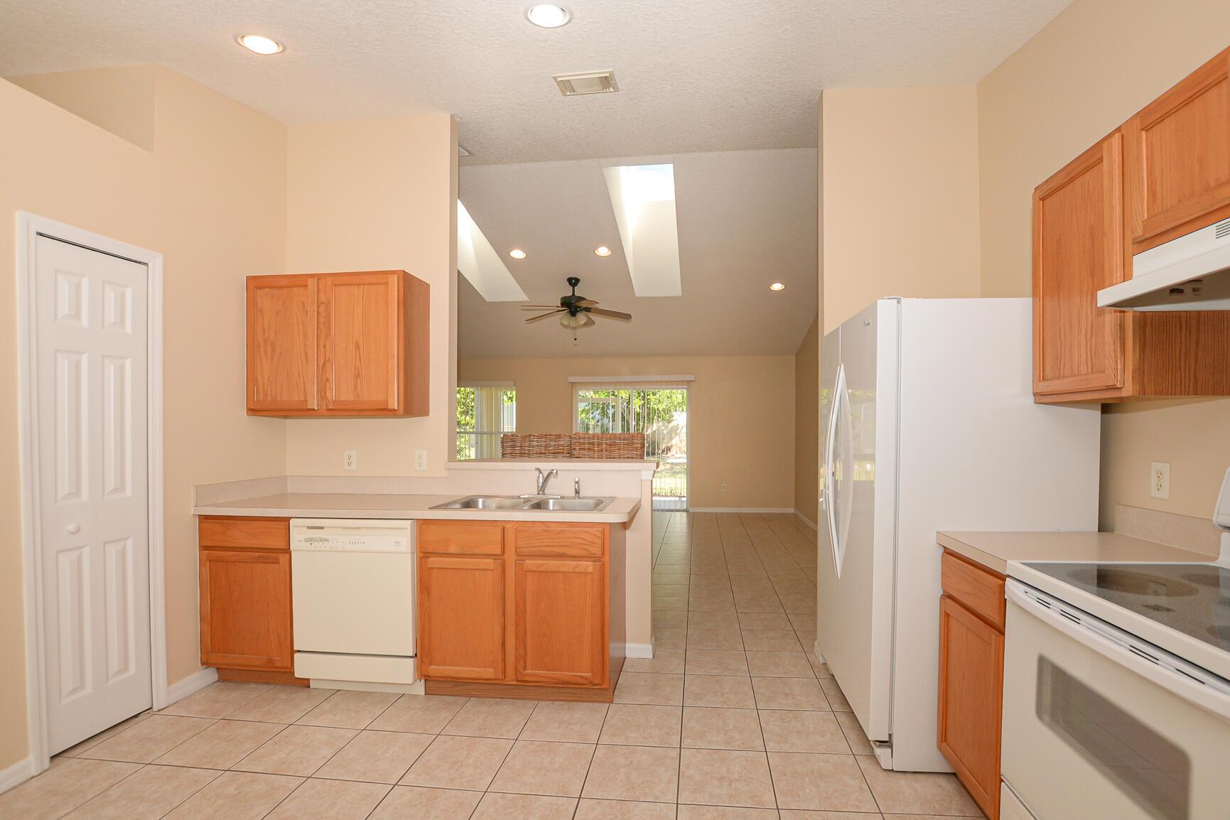 SOUTH PORT ST LUCIE UNIT - Residential