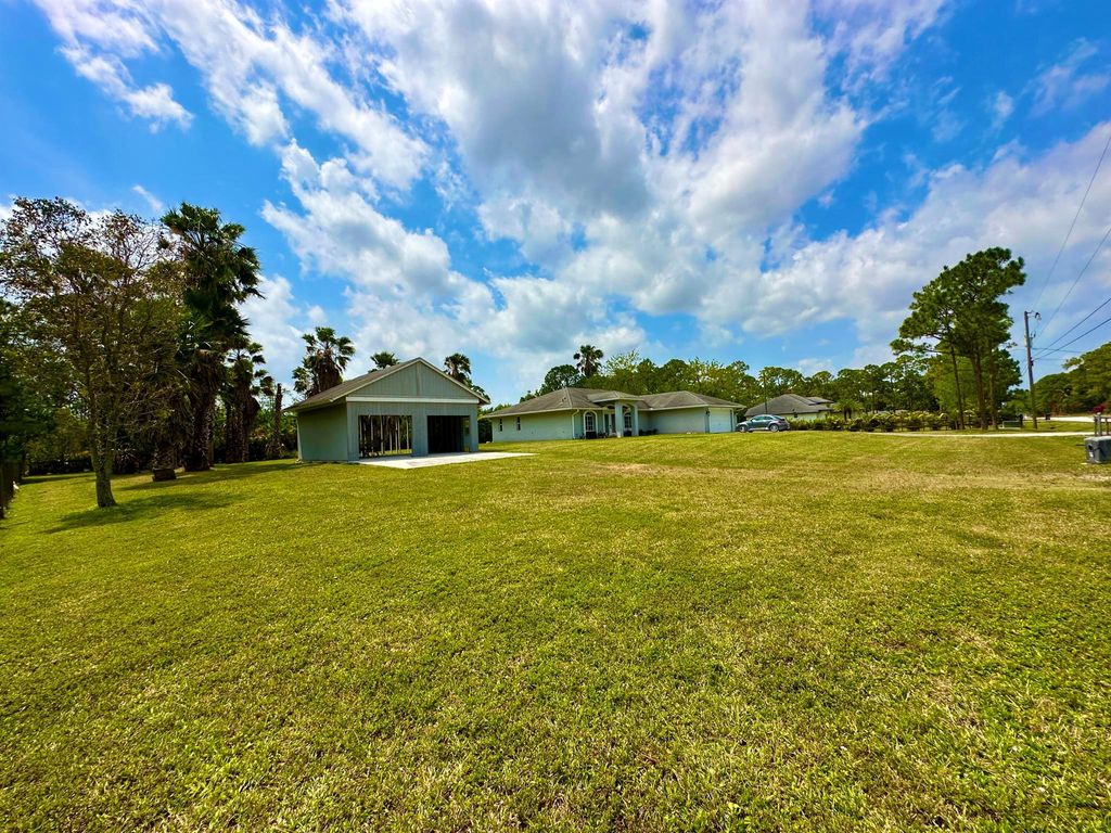 Photo of 16194 70th Street N, Loxahatchee, FL 33470 (MLS # R10977673)
