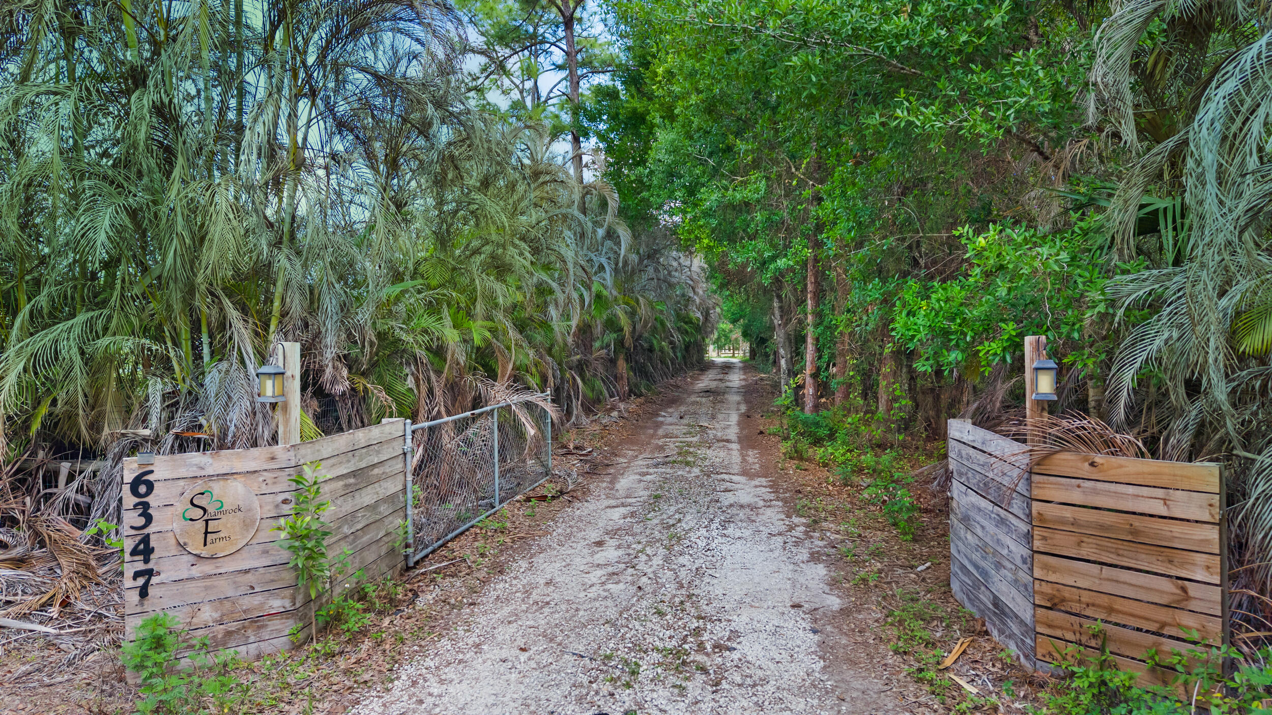 6347 SW Travers Street