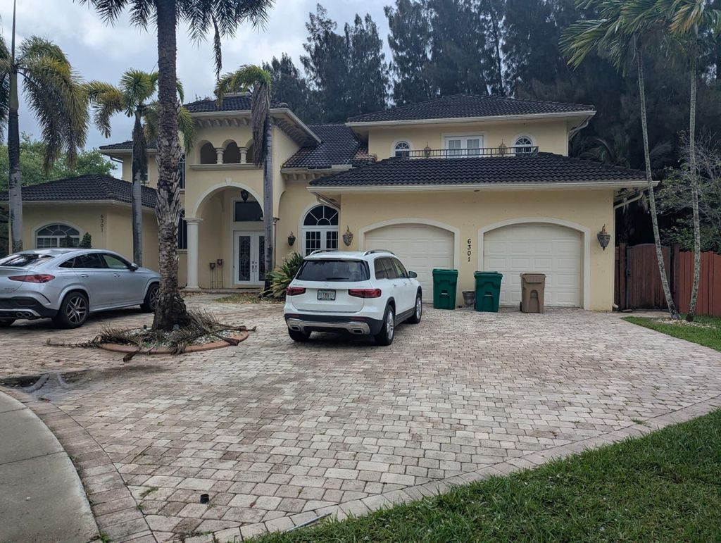 Photo of 6301 SW 58th Court, Davie, FL 33314 (MLS # B26008476)