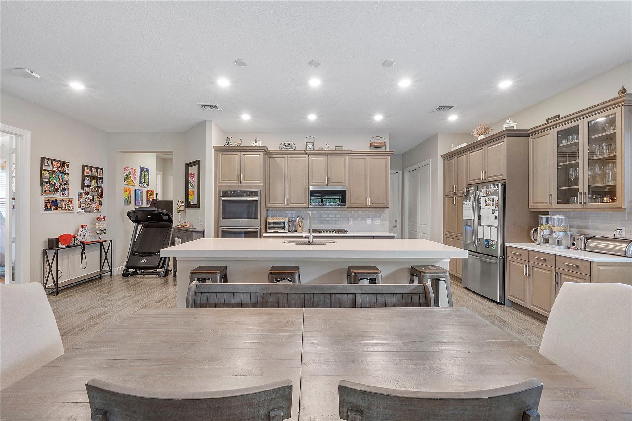 Parkland Bay - Residential