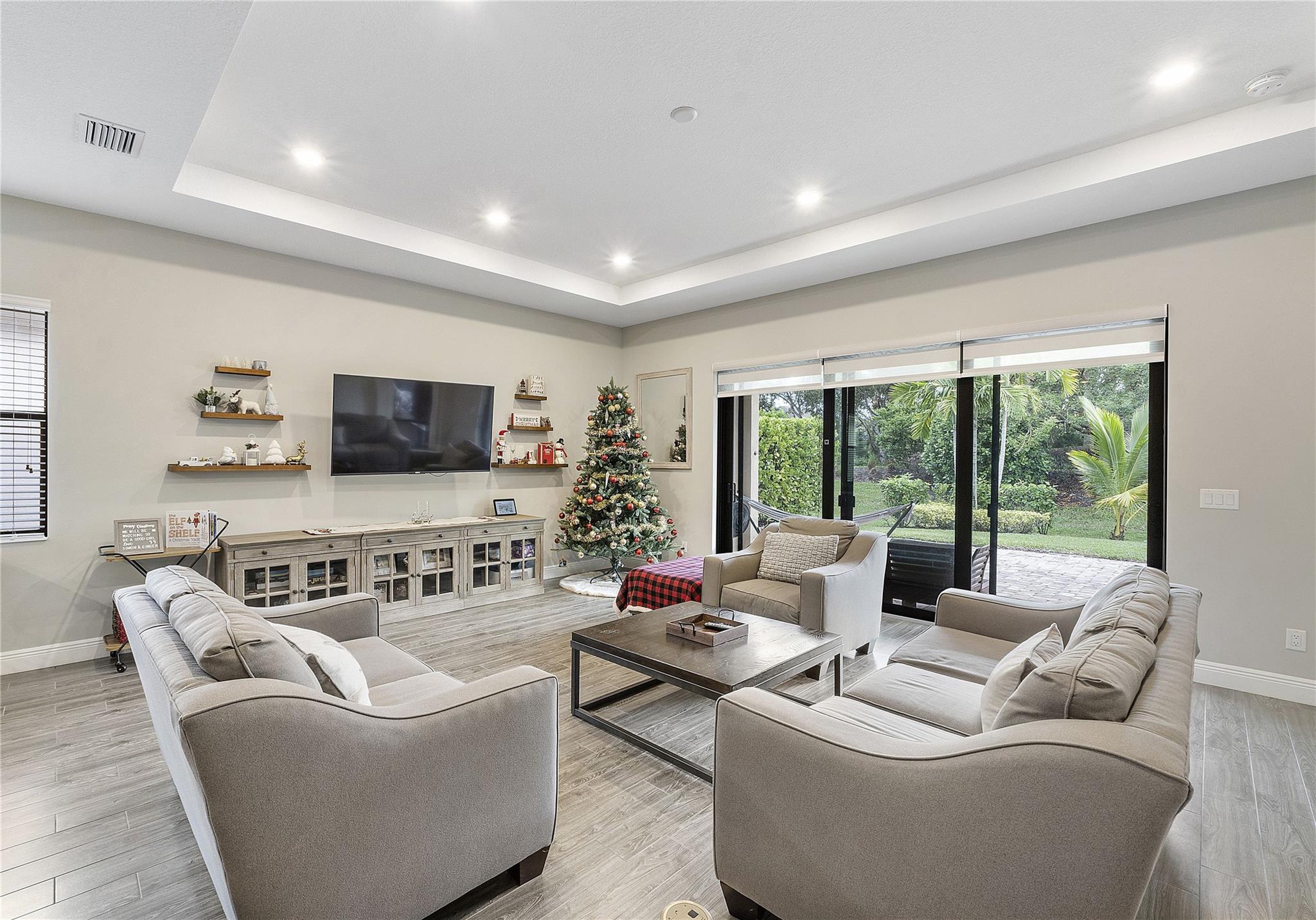 Parkland Bay - Residential