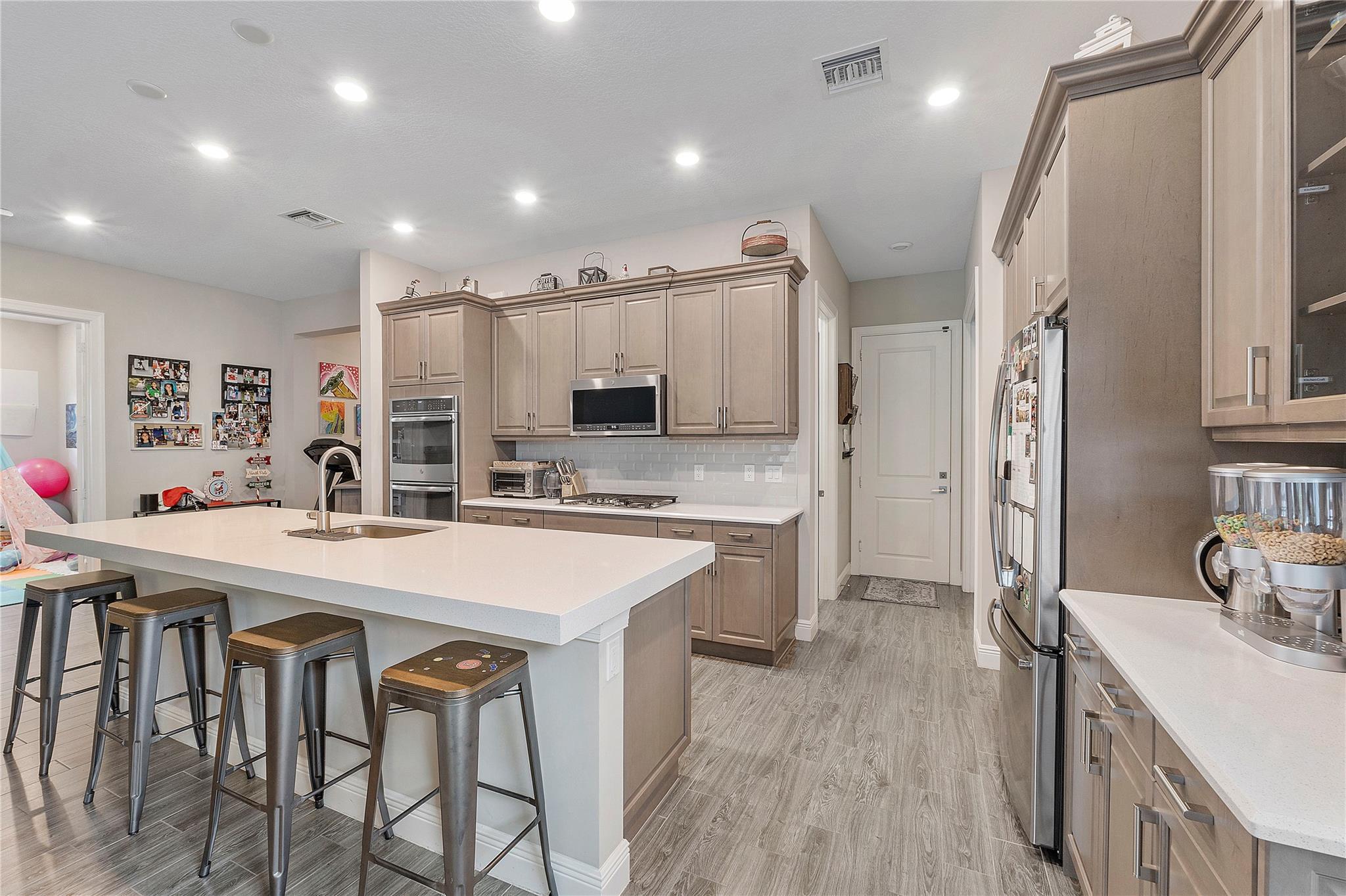 Parkland Bay - Residential