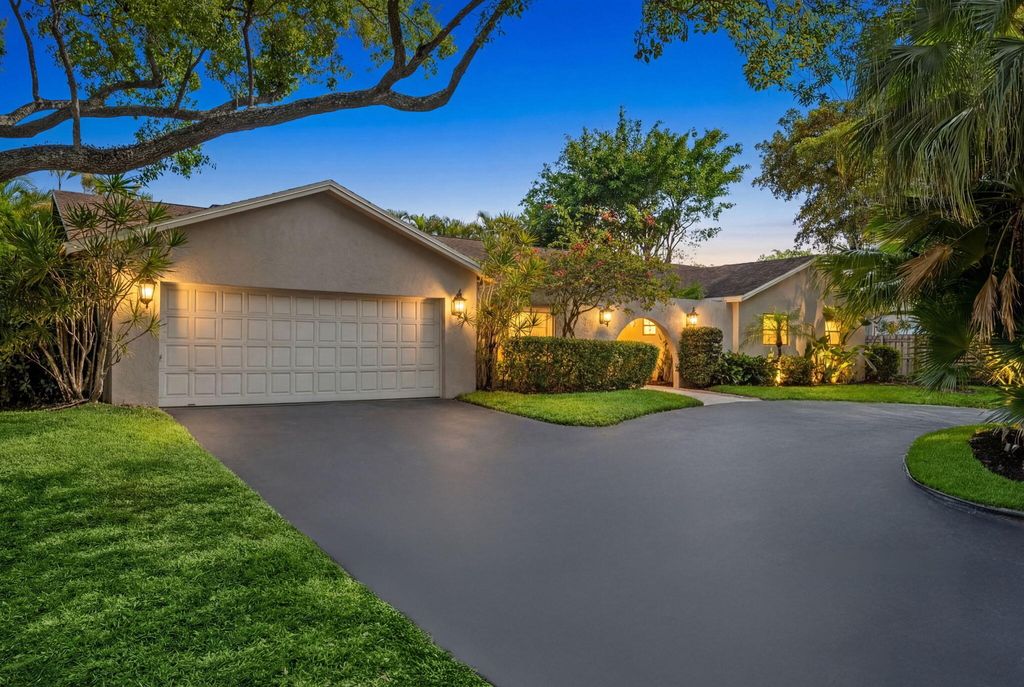 Photo of 8730 Lake Dasha Terrace, Plantation, FL 33324 (MLS # B26006973)