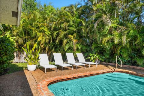 Tiny photo for 8730 Lake Dasha Terrace, Plantation, FL 33324 (MLS # B26006973)