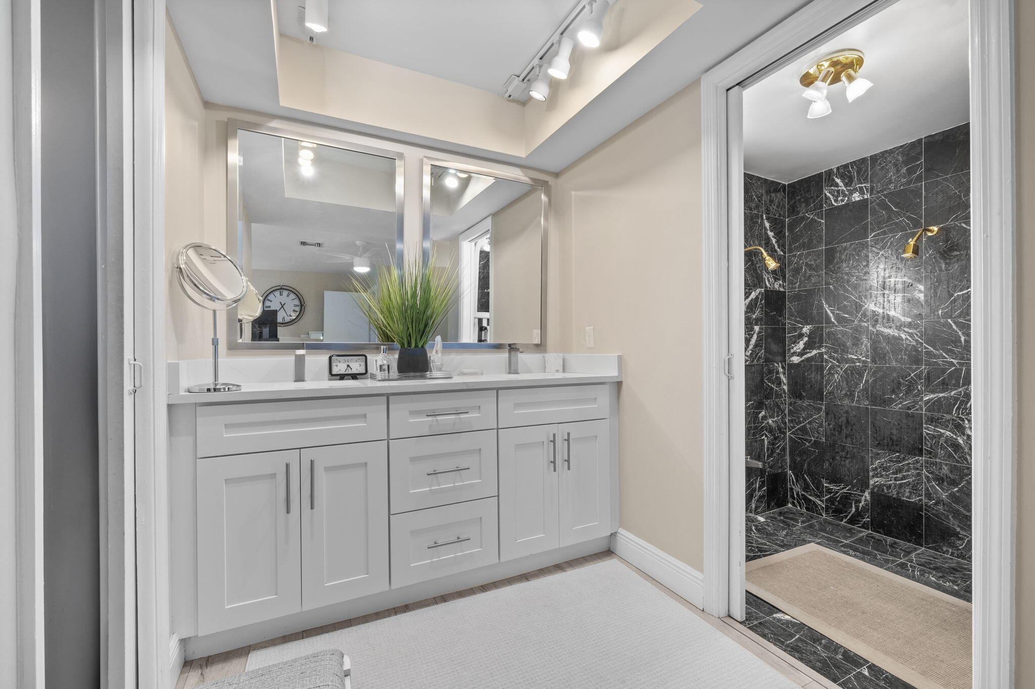 JACARANDA AREA 12 - Residential