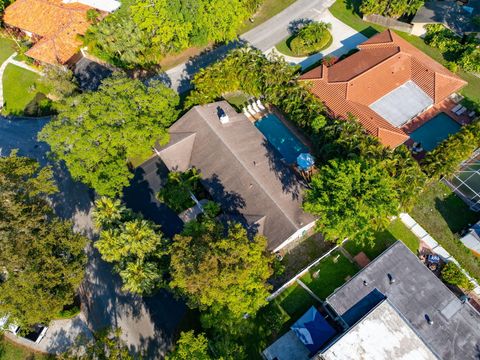Tiny photo for 8730 Lake Dasha Terrace, Plantation, FL 33324 (MLS # B26006973)
