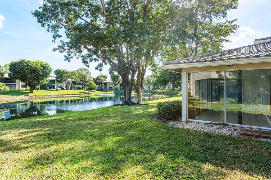 Photo of 4 Westgate Lane #A, Boynton Beach, FL 33436 (MLS # R11044341)