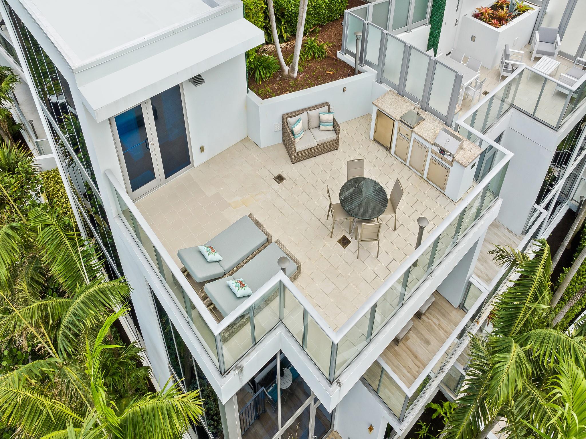 701 N Fort Lauderdale Beach Boulevard TH1