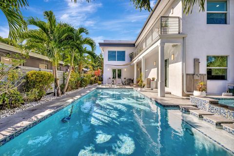 2502 NE 6th Ave Wilton Manors FL 33305
