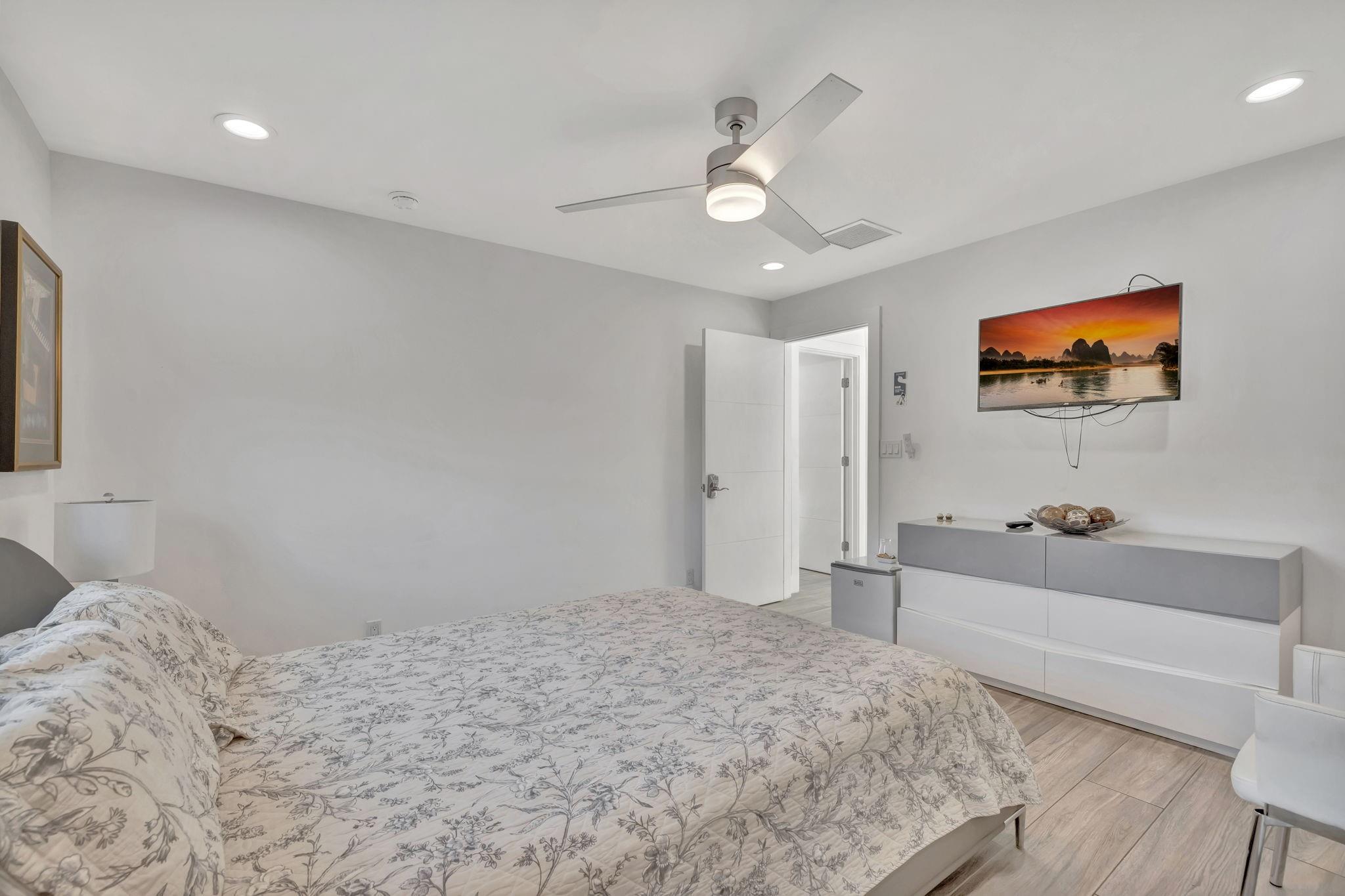 Wilton Manors - Residential