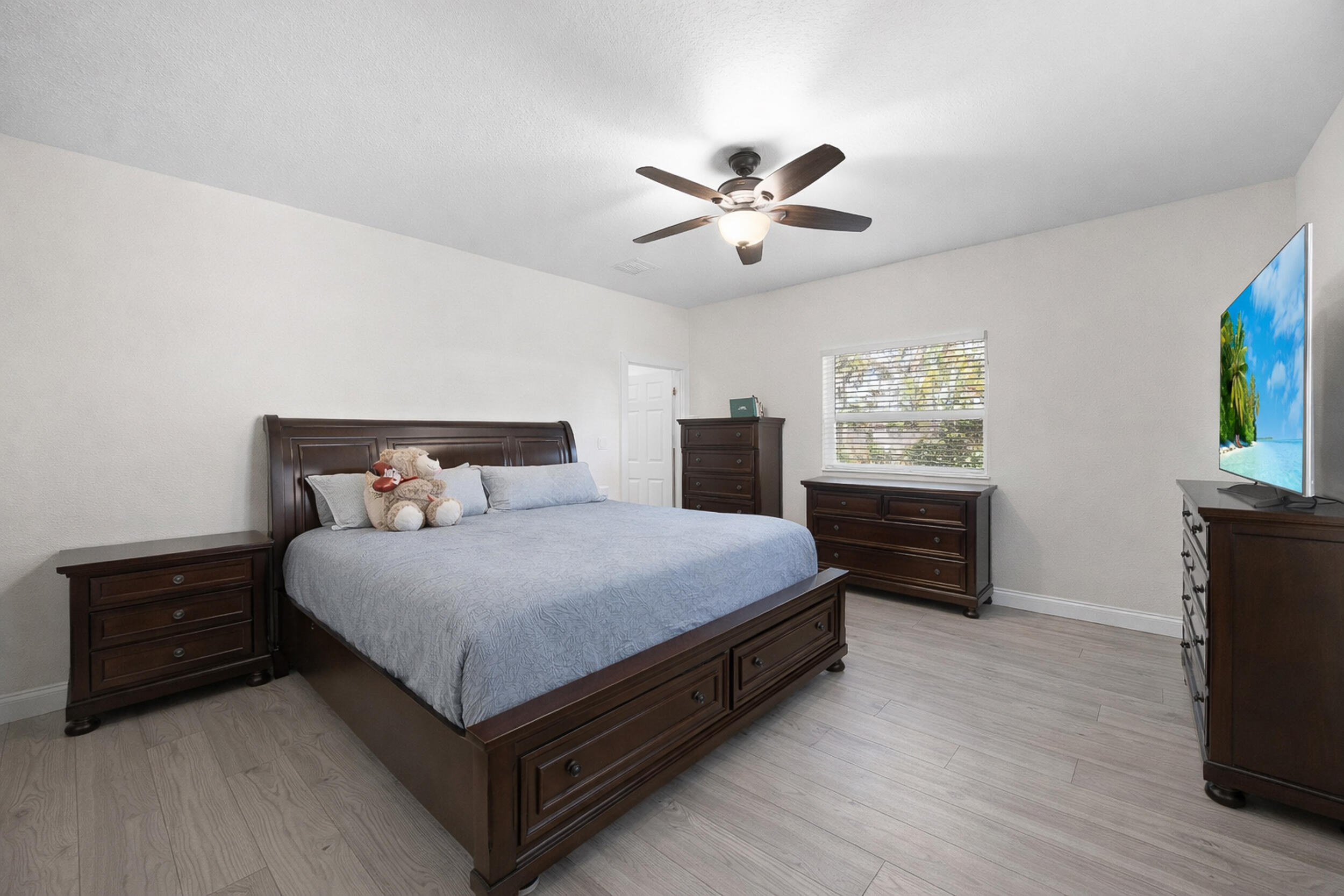 GOLDEN GATE - Residential