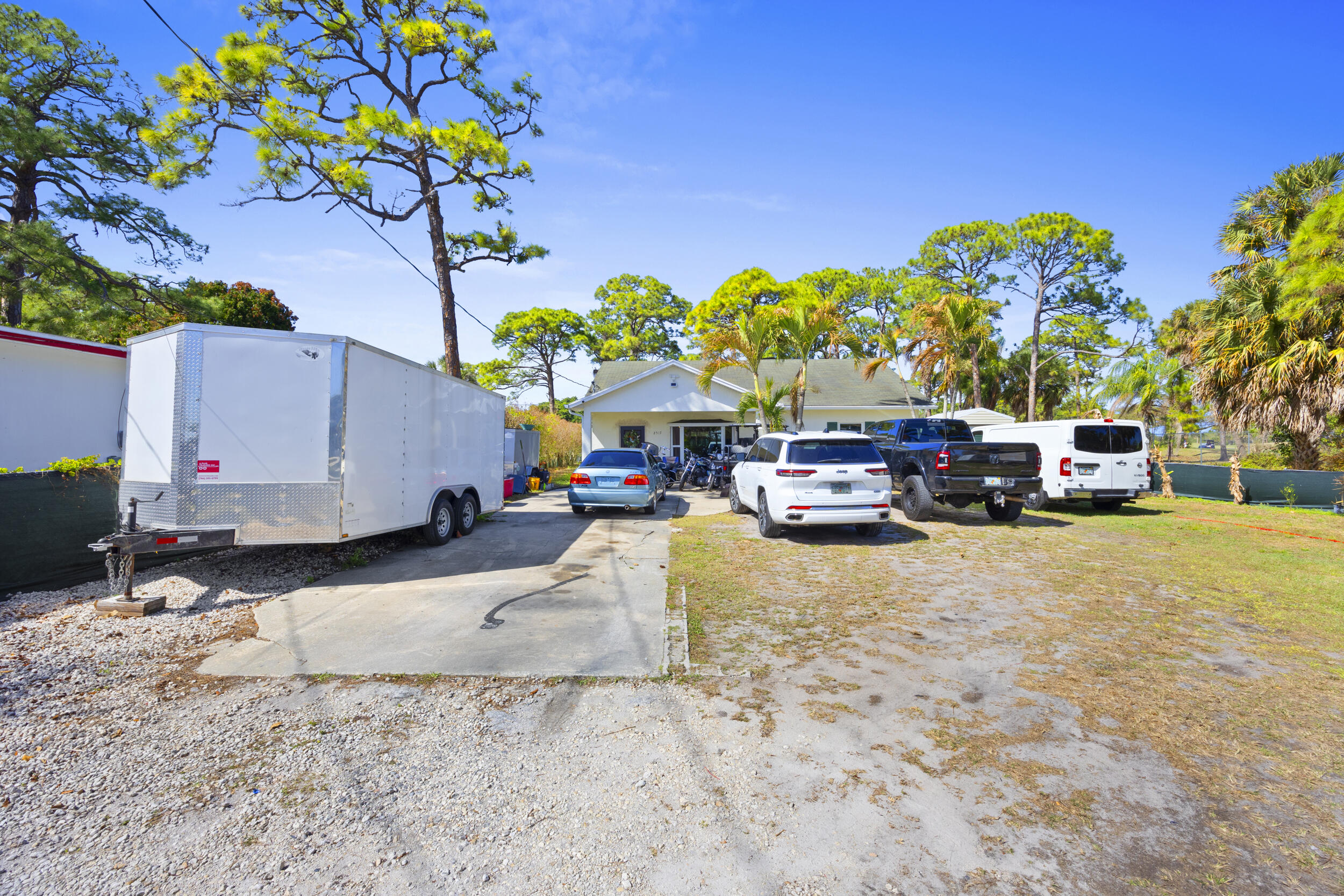 GOLDEN GATE - Residential