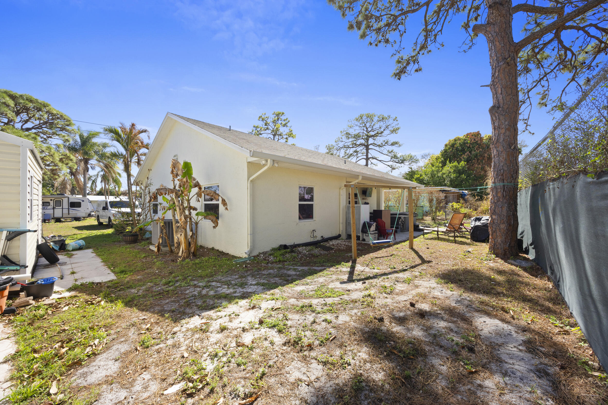 GOLDEN GATE - Residential