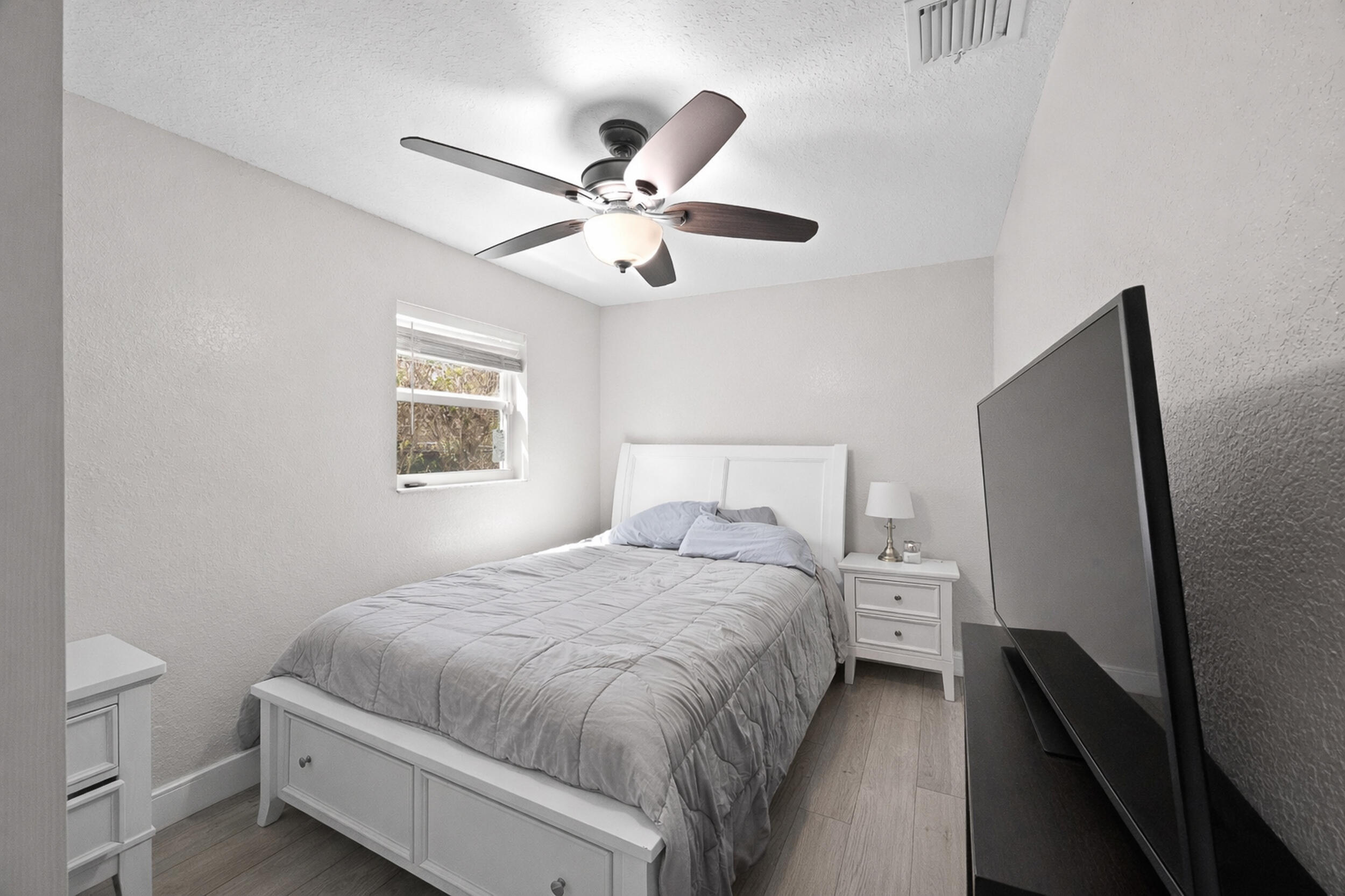 GOLDEN GATE - Residential