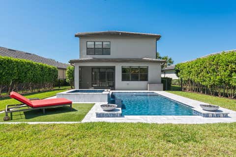 Tiny photo for 4688 E Pinehurst Trl Trail E, Oakland Park, FL 33309 (MLS # B26033598)
