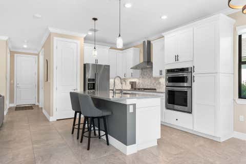 Tiny photo for 4688 E Pinehurst Trl Trail E, Oakland Park, FL 33309 (MLS # B26033598)
