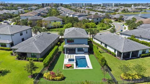 Tiny photo for 4688 E Pinehurst Trl Trail E, Oakland Park, FL 33309 (MLS # B26033598)