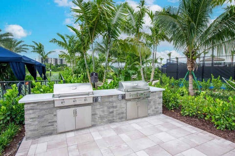 Tiny photo for 4688 E Pinehurst Trl Trail E, Oakland Park, FL 33309 (MLS # B26033598)