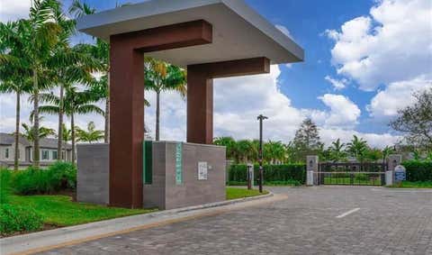 Tiny photo for 4688 E Pinehurst Trl Trail E, Oakland Park, FL 33309 (MLS # B26033598)