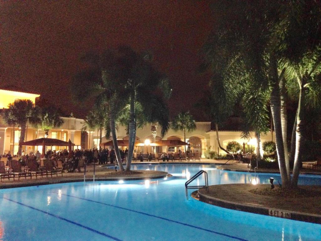 VALENCIA PALMS - Residential