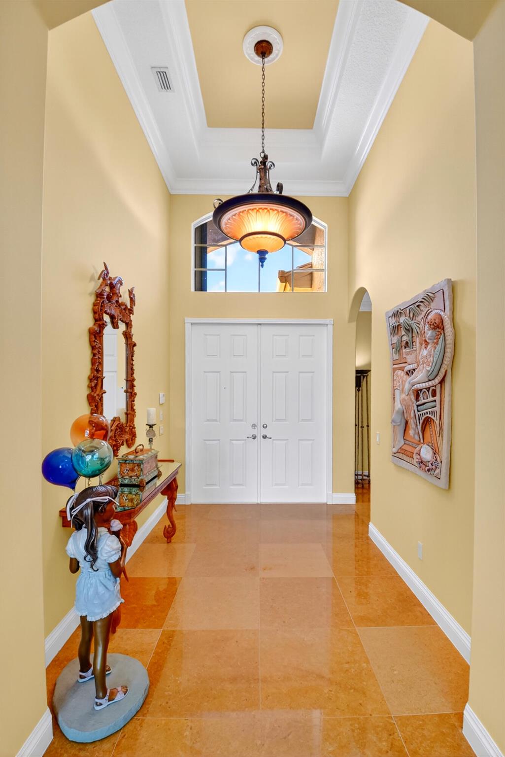 VALENCIA PALMS - Residential