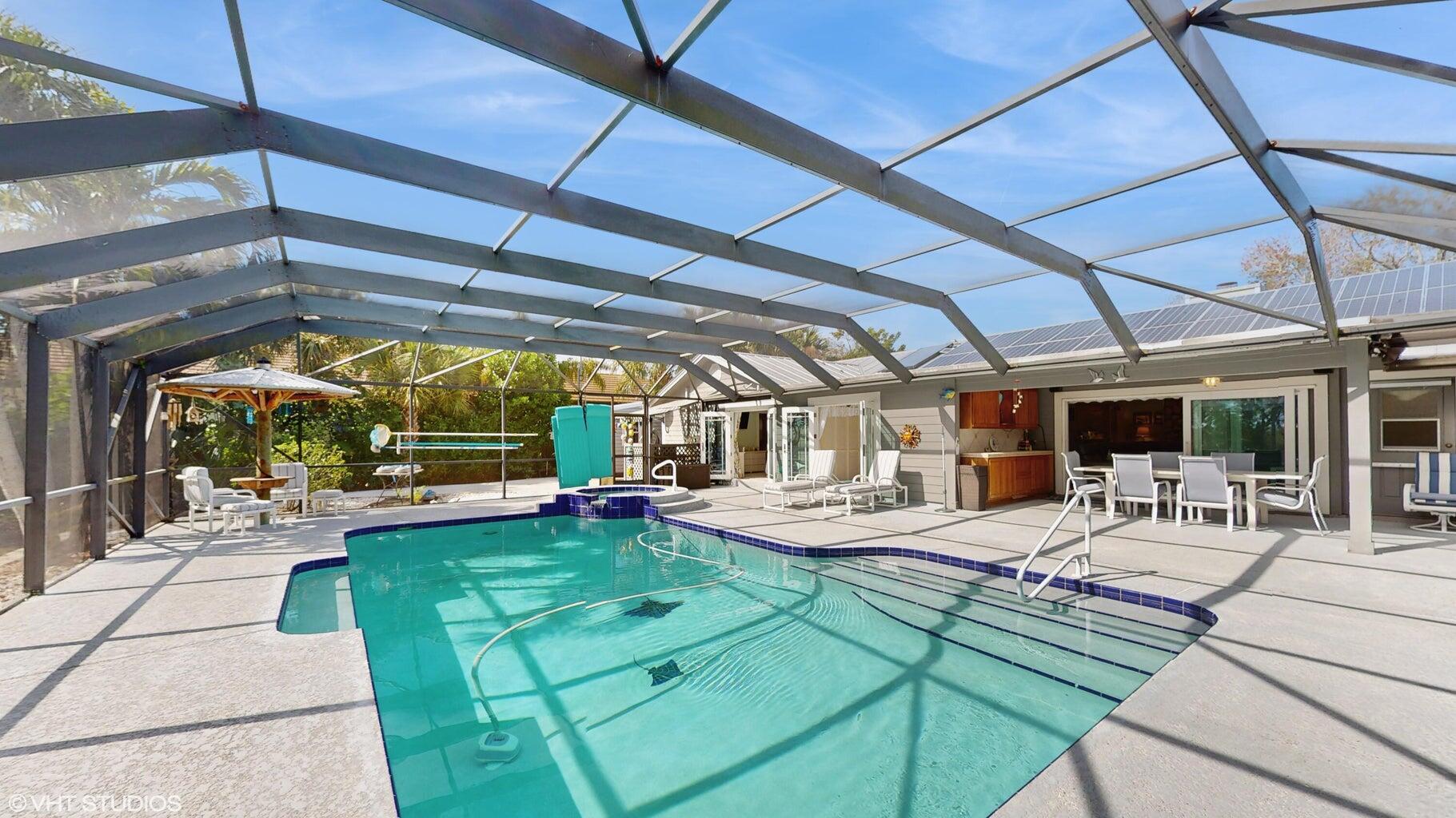 Hobe Hills - Residential