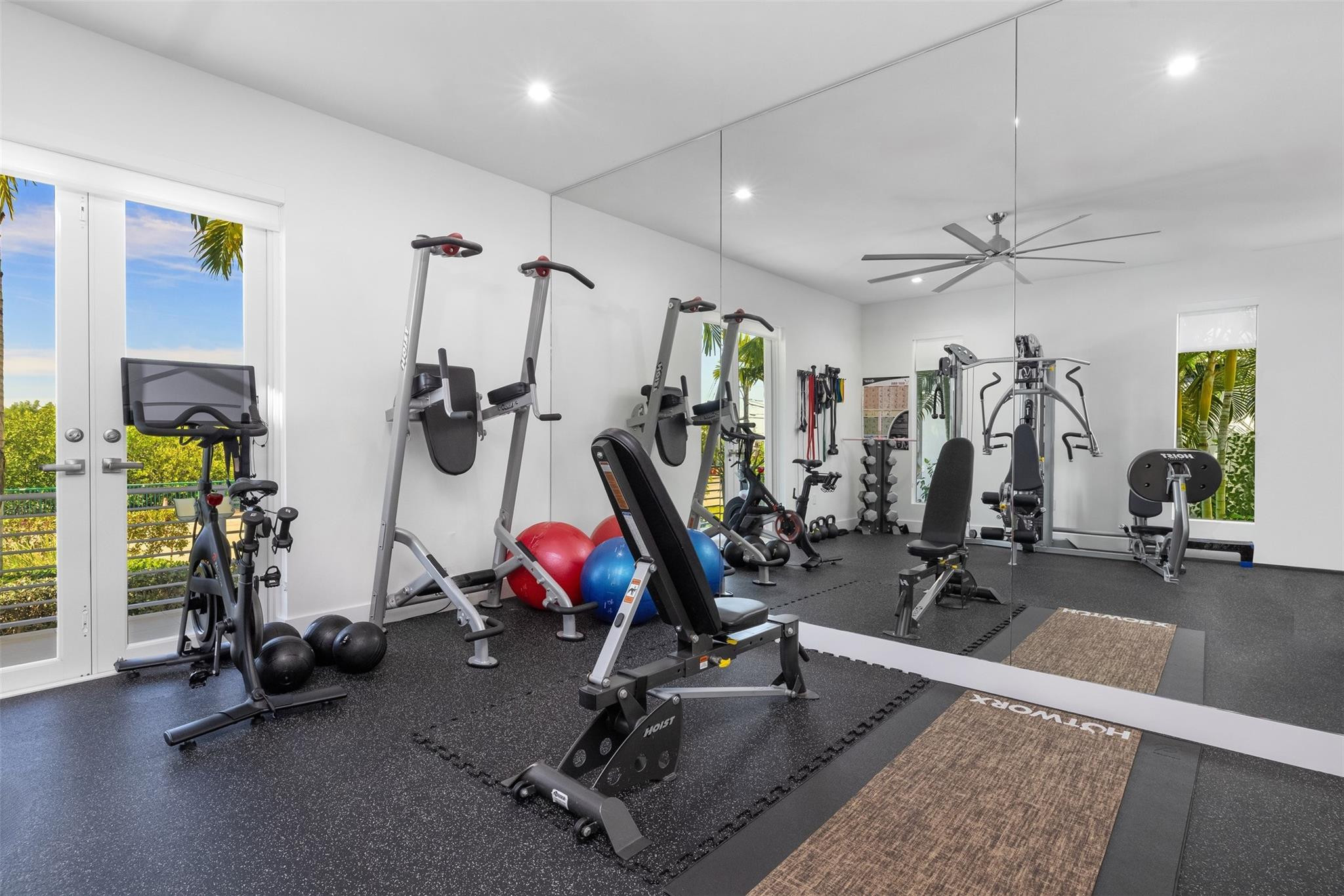 SEASIDE VILLAGE EAST COND - Residential