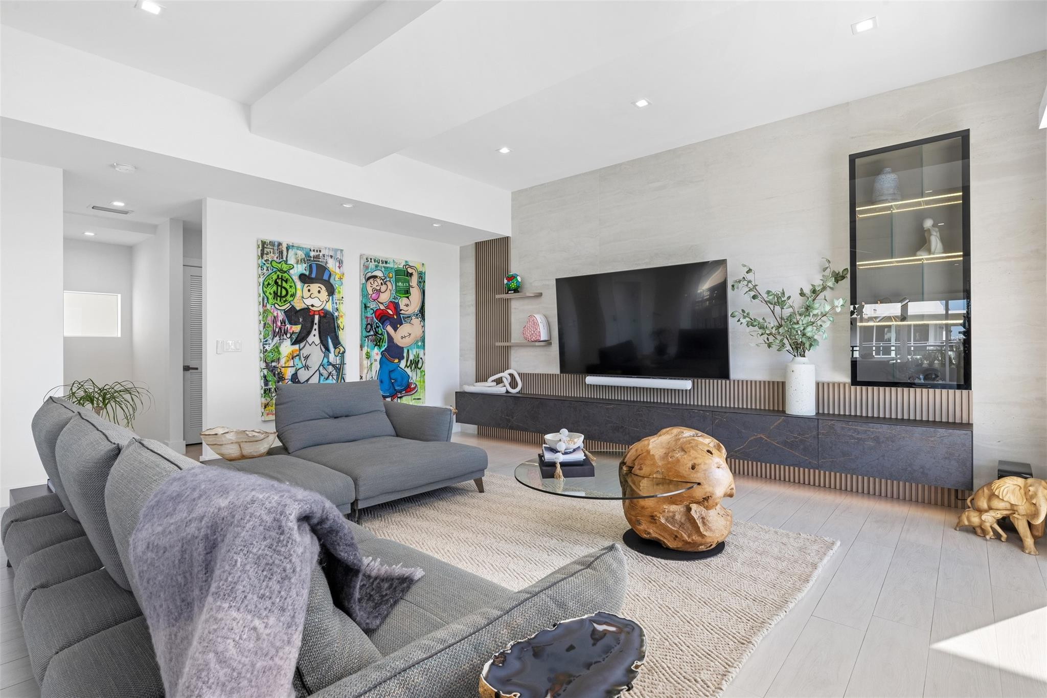 SEASIDE VILLAGE EAST COND - Residential