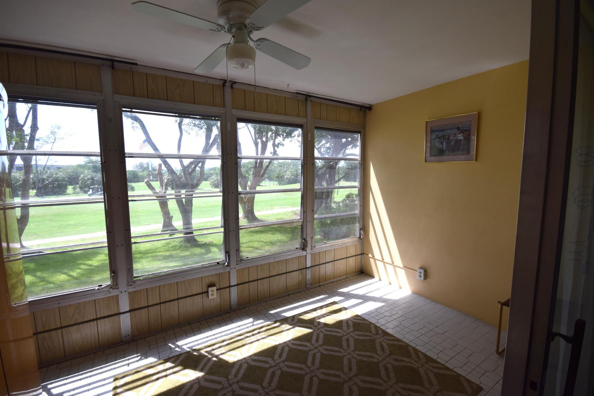 ORIOLE GOLF & TENNIS CLUB - Residential