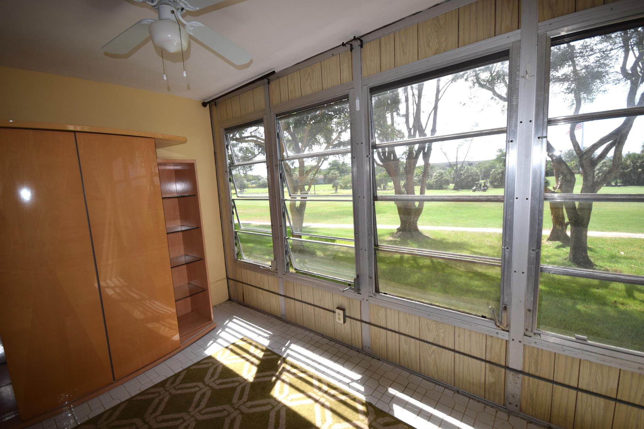 ORIOLE GOLF & TENNIS CLUB - Residential
