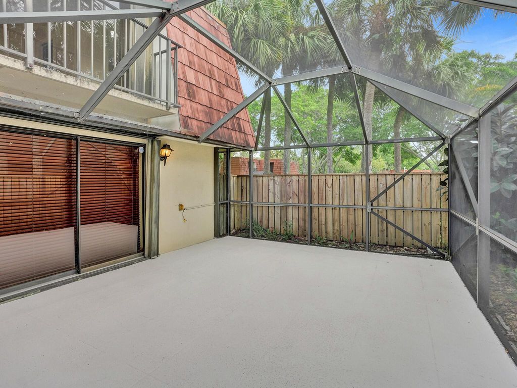 Photo of 131 Live Oak Lane, Boynton Beach, FL 33436 (MLS # R10943146)