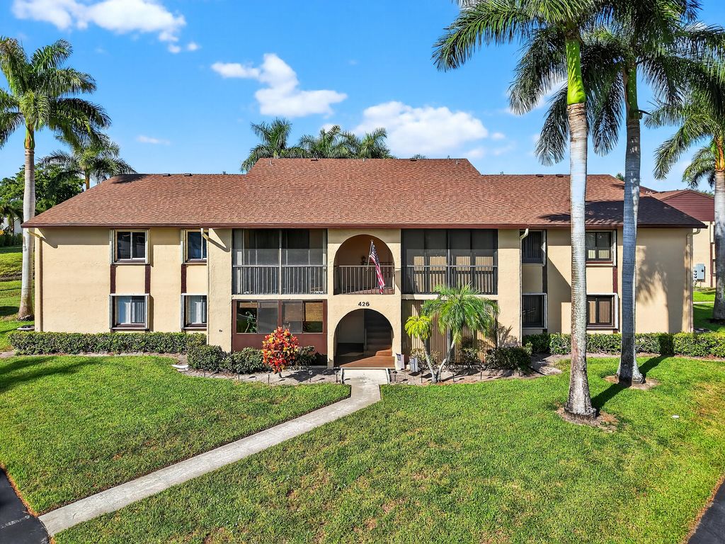 Photo of 426 Pine Glen Lane #A-1, Greenacres, FL 33463 (MLS # R11117835)