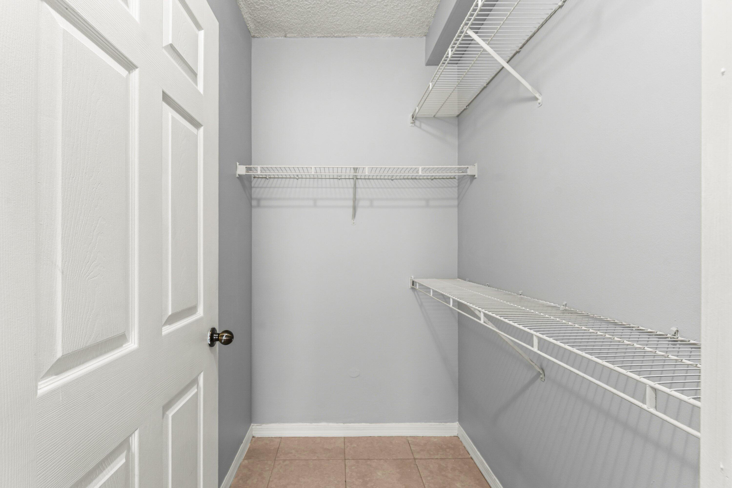 SPA AT SUNSET ISLES CONDOMINIUM - Residential