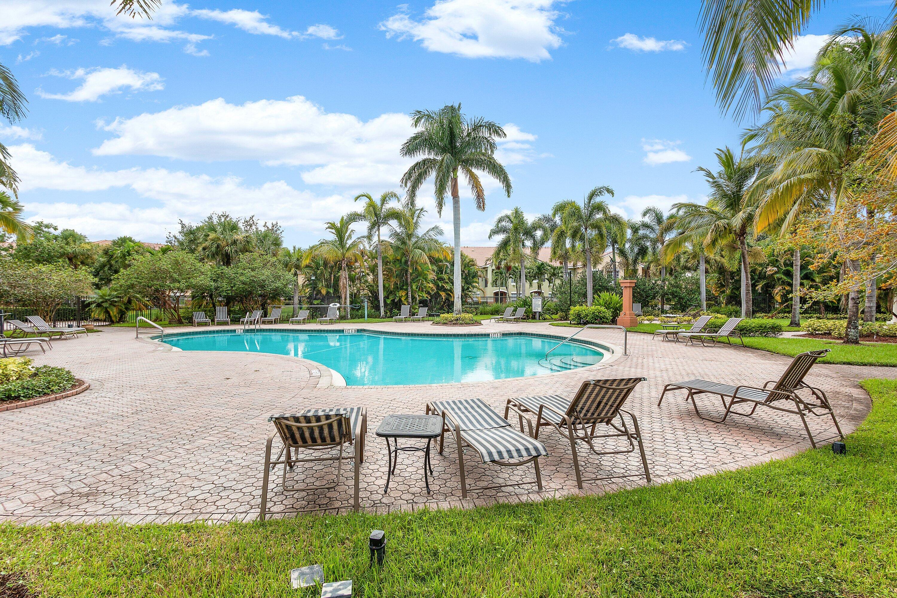 SPA AT SUNSET ISLES CONDOMINIUM - Residential