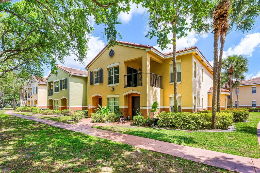 Photo of 10354 Fox Trail Rd S. #1509, Royal Palm Beach, FL 33411 (MLS # R11167434)