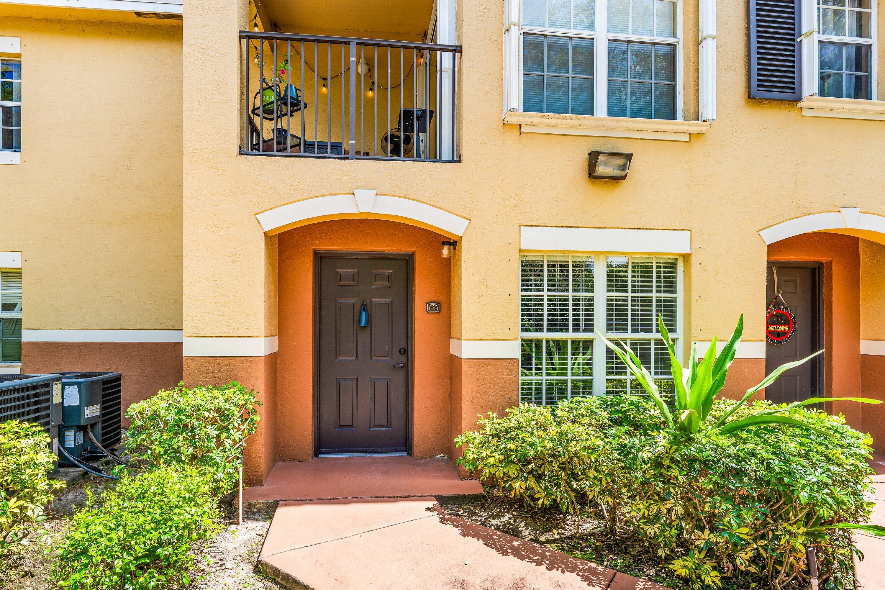 SPA AT SUNSET ISLES CONDOMINIUM - Residential