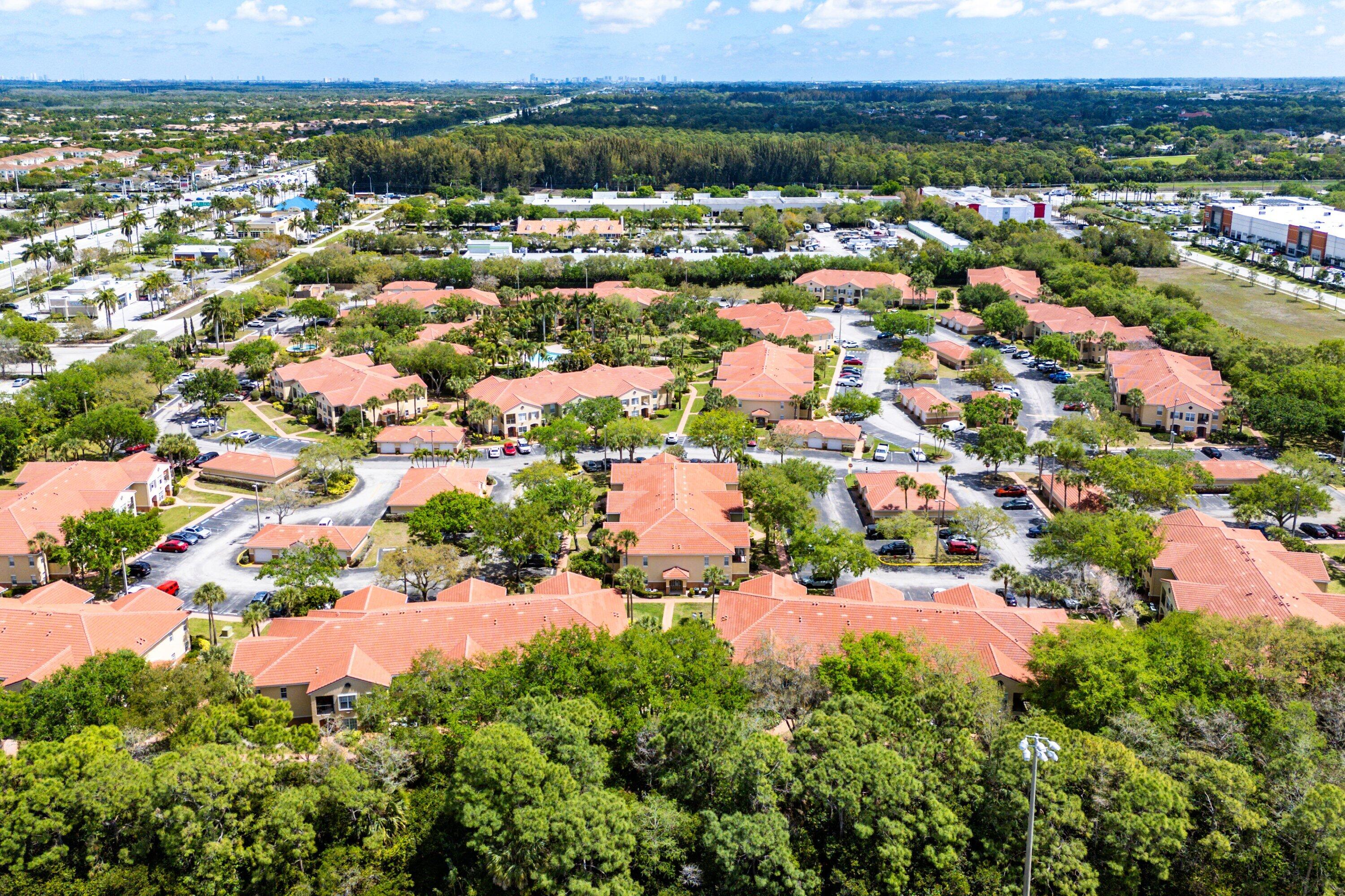 SPA AT SUNSET ISLES CONDOMINIUM - Residential