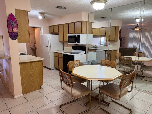 4065 NW Cinnamon Tree Circle