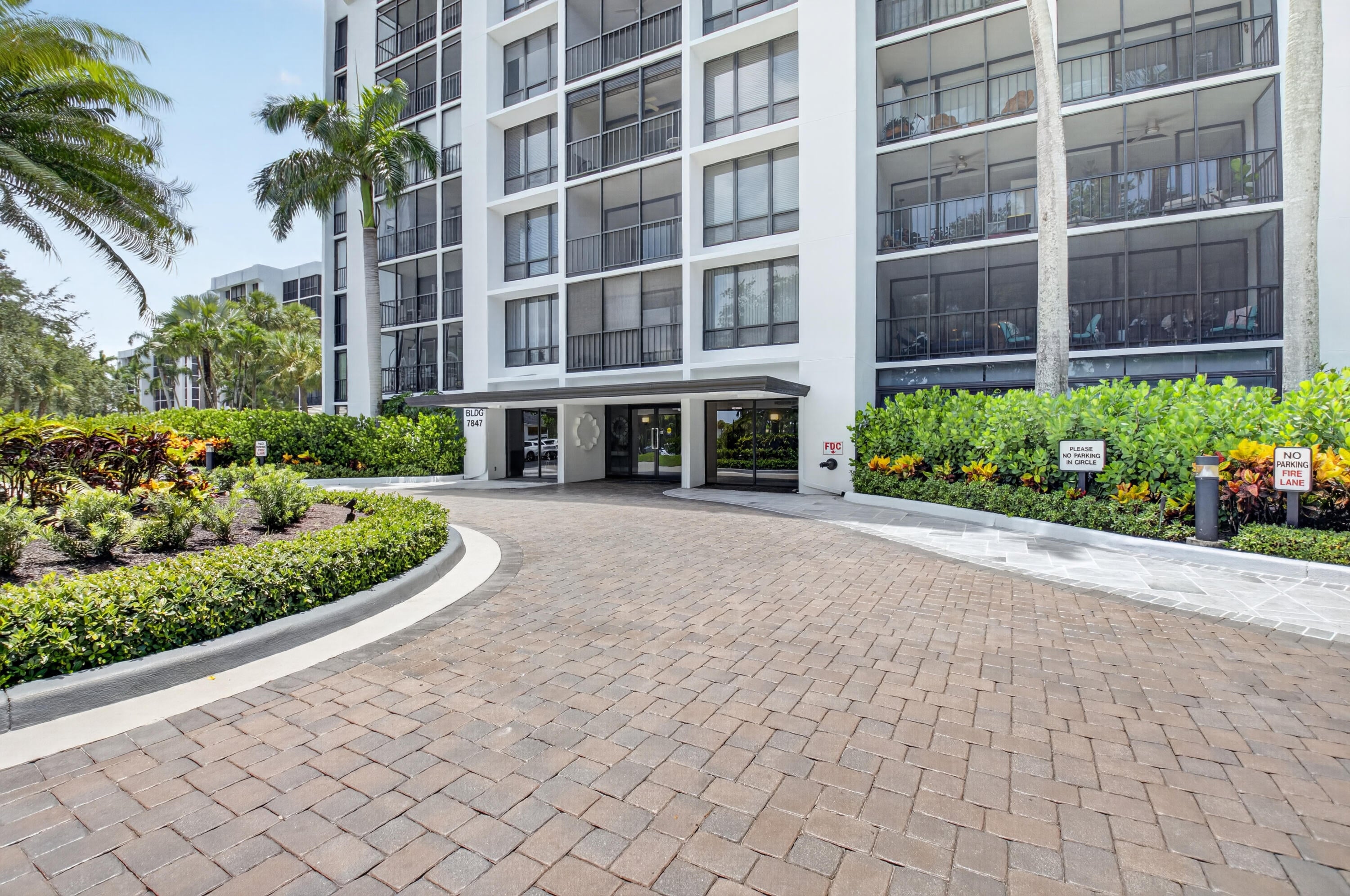 7847 Lakeside Boulevard 1024, Boca Raton FL 33434