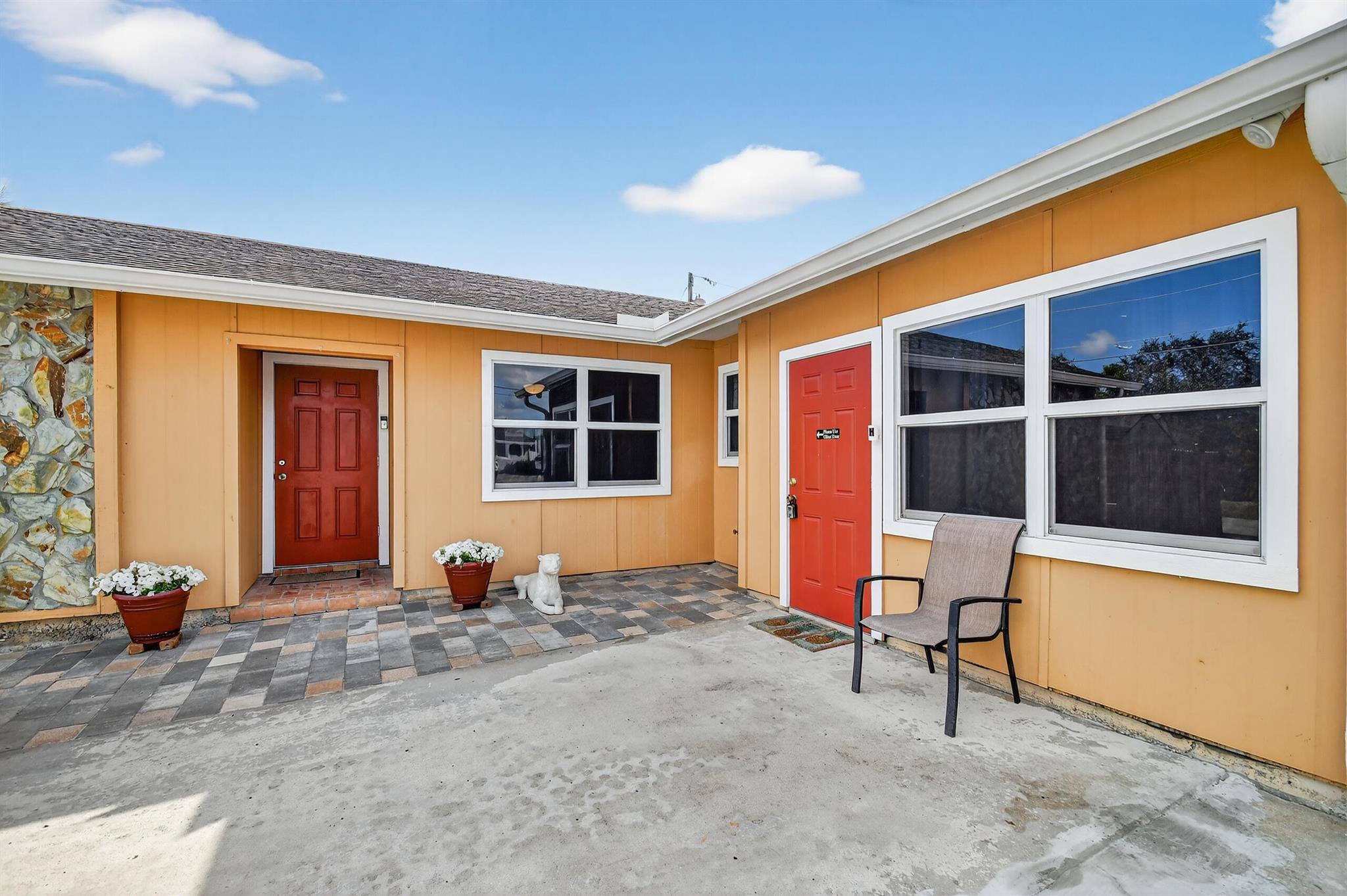 822 Florida Mango Road