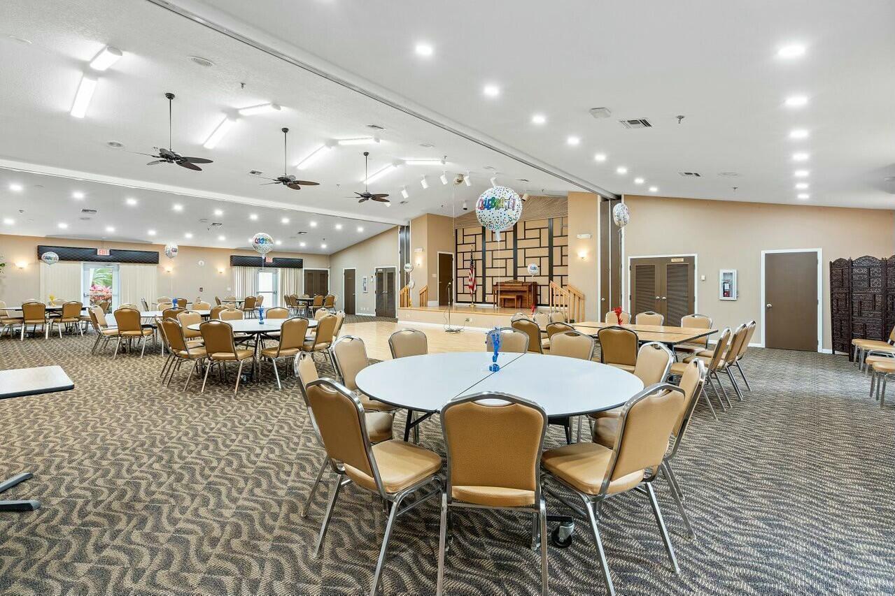 WHISPER WALK SEC E CONDO - Residential