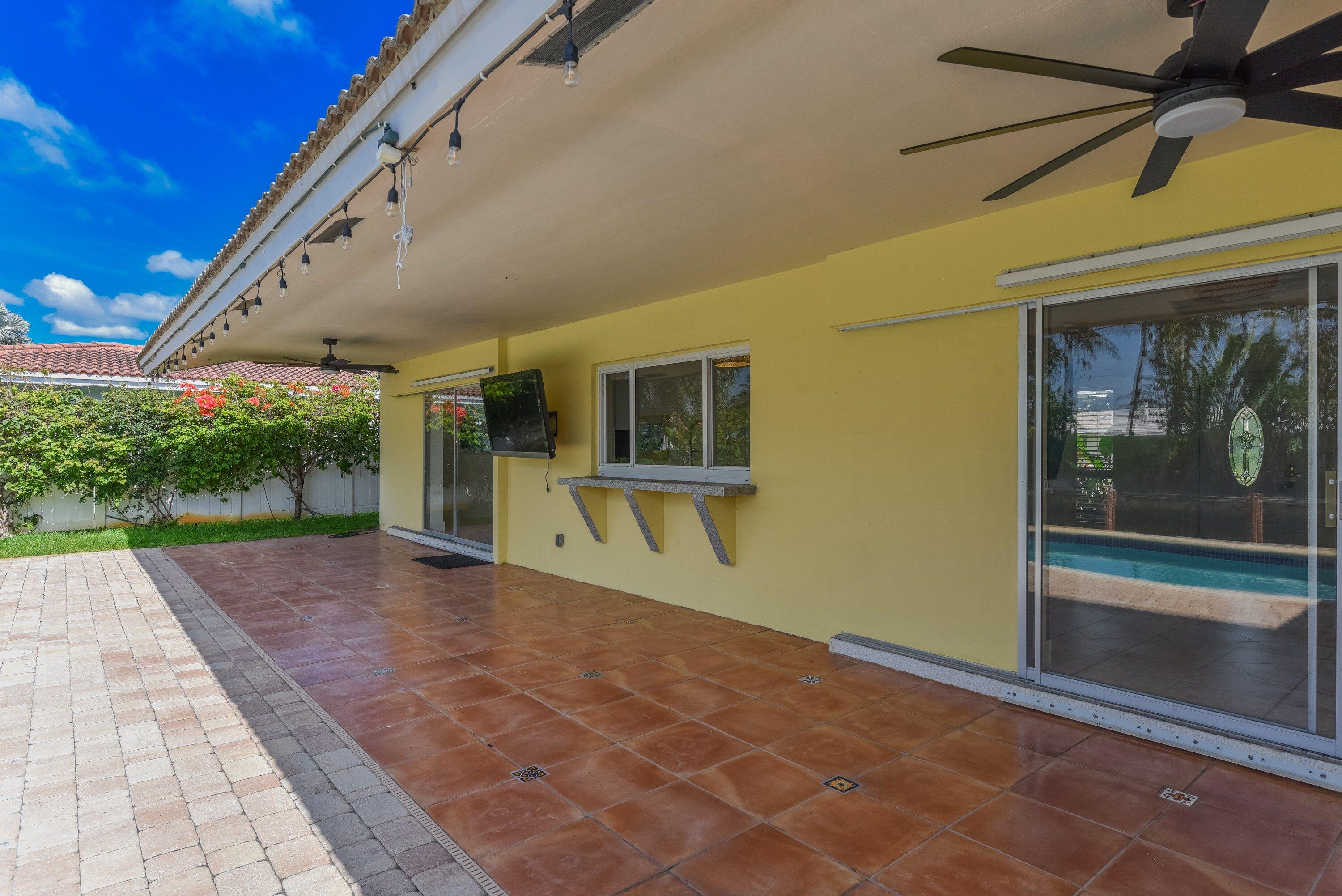 1460 NE 55th Street