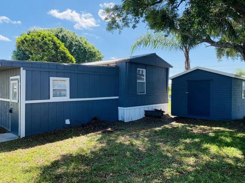 A home in Okeechobee